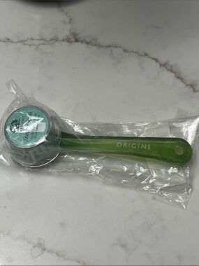 Origins Face Brush